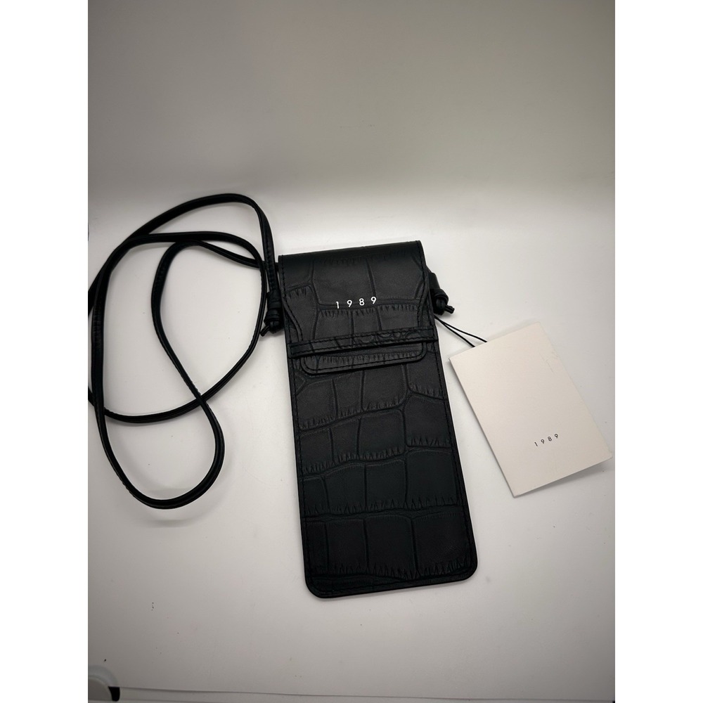 1989 Studio LOGO PHONE POUCH Black Brand New With Tags!‎